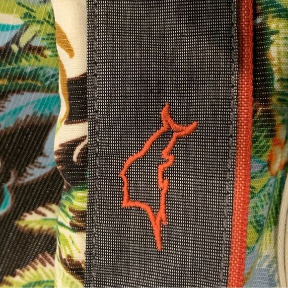 Tommy Bahama Hula Girl Tropical Print Men's Shirt - Multicolor - Picture 5 of 6